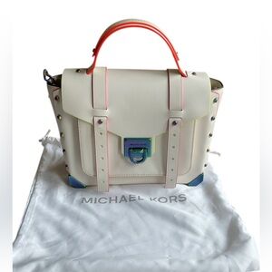 Michael Kors Manhattan Medium Leather Satchel Bag (NWOT)